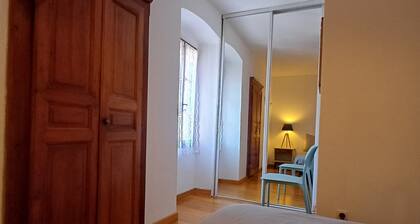 Charming duplex in the heart of the village of Piana