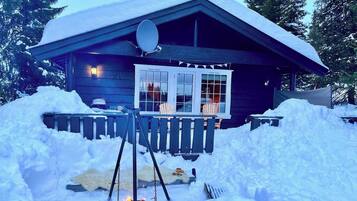 Cabin, 4 phòng ngủ, sân hiên, quang cảnh núi | Khuôn viên nơi lưu trú