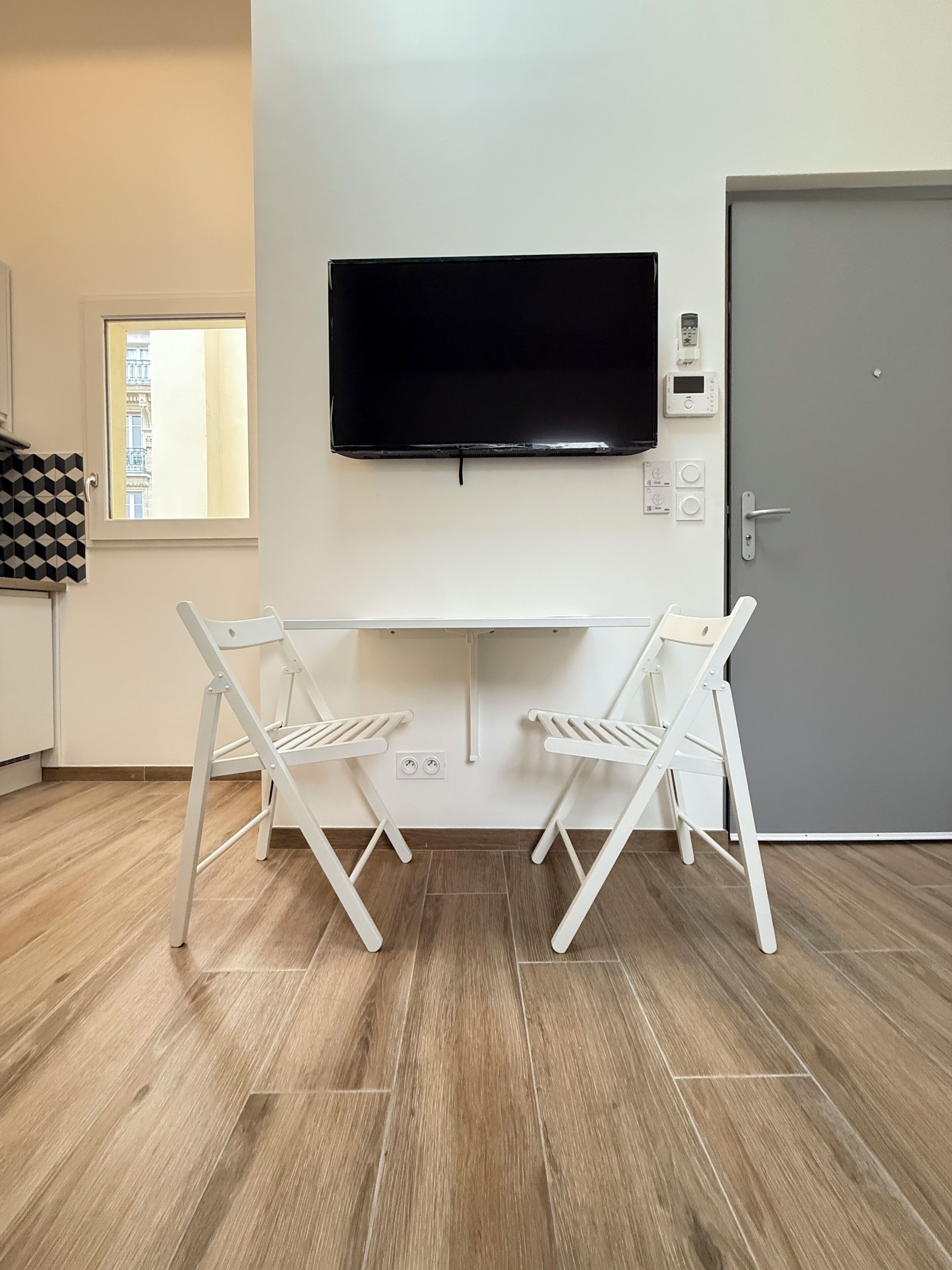 Ferros/tábuas de passar roupa, Wi-Fi de cortesia