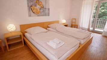 1 chambre, fer et planche Ă repasser, Wi-Fi, draps fournis