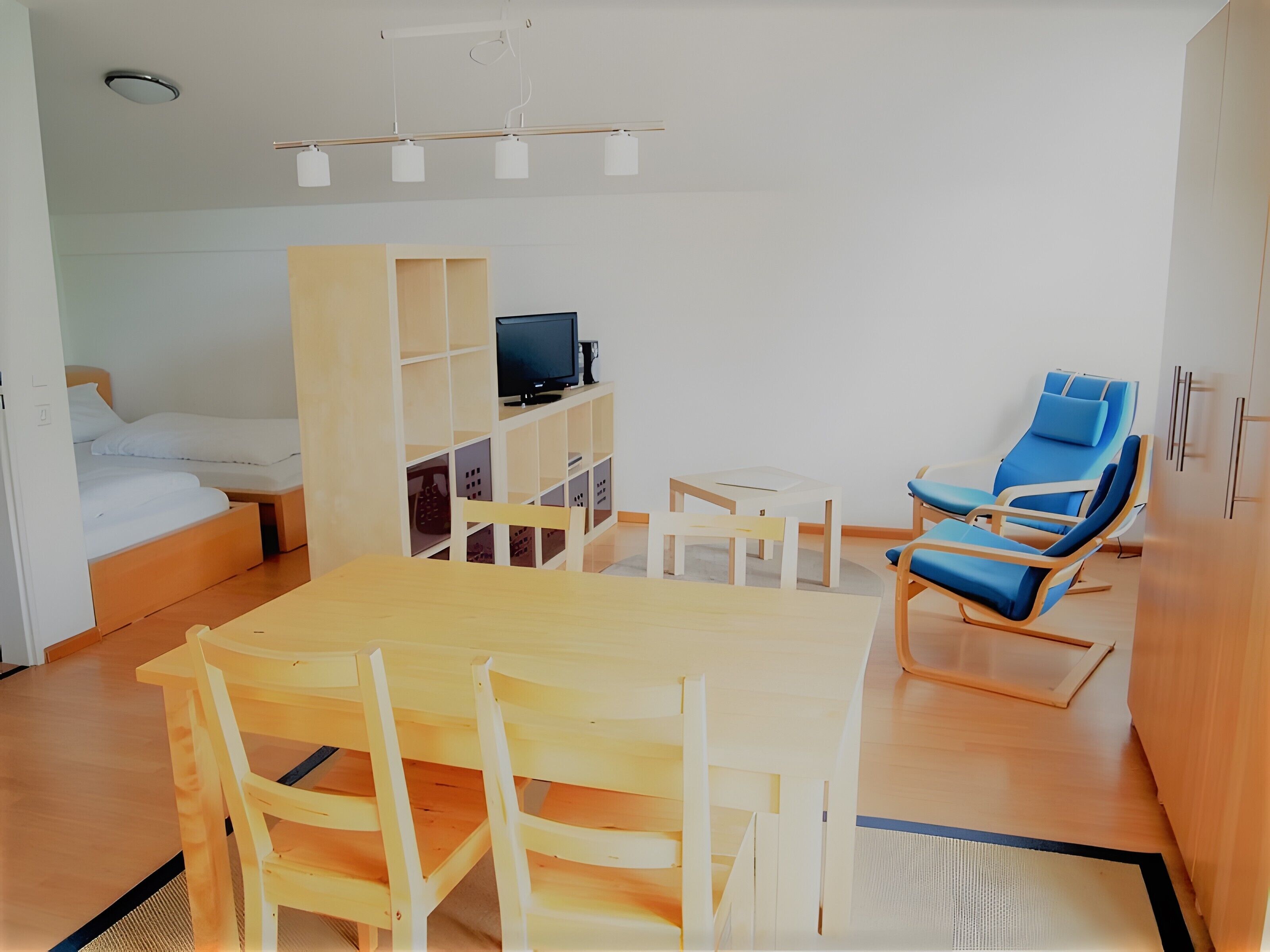 1 chambre, fer et planche à repasser, Wi-Fi, draps fournis