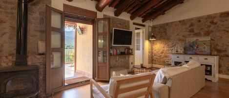 تلفزيون، مدفأة