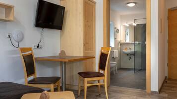 1 Schlafzimmer, WLAN, Bettwäsche