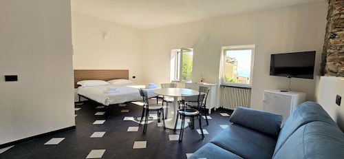 The Pirate's Penthouse- Bluchalet 