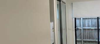 Brand new studio with private ensuite and kitchenette