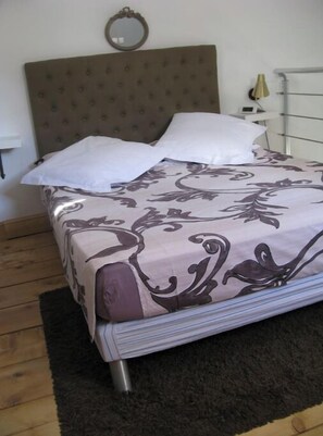 1 bedroom, iron/ironing board, Internet, bed sheets - Maisonette cosy Blois (Le Tampon)