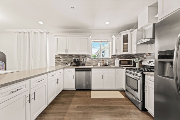 Microwave, oven, stovetop, dishwasher