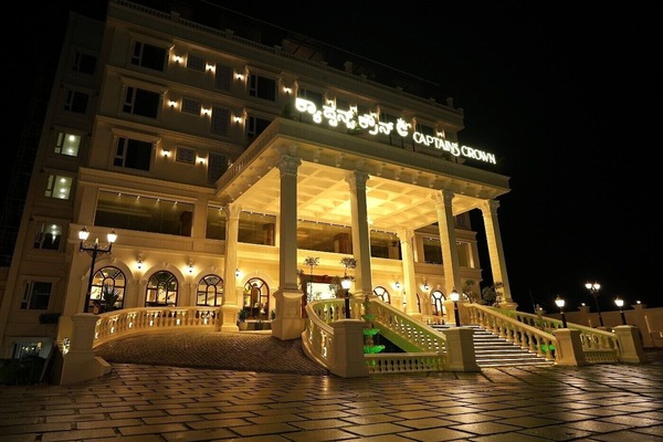 Front of property - evening/night