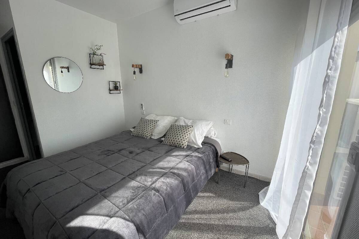 Double Room, Beach View