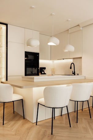 Deluxe Apartment, Balcony, City View | Private kitchen | Espresso maker, coffee/tea maker, electric kettle