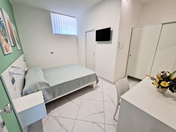 Comfort Double Room | Minibar, in-room safe, soundproofing, free WiFi