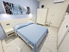Comfort Double Room | Minibar, in-room safe, soundproofing, free WiFi - Al 211 Rooms (Pizzo)