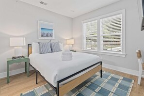 3 bedrooms, Internet, bed sheets - Sincerely Shem II- 7 min to Beach and Dtwn CHS (Mount Pleasant)