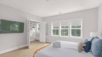 3 habitaciones, escritorio, cuna de viaje y wifi