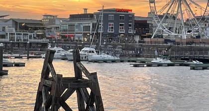 Lovely 2 Bed – 5 min Walk to Bus + Easy Bay Access