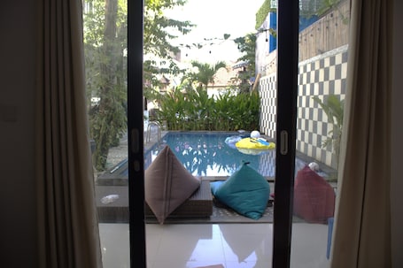 Deluxe Double Room, 1 King Bed | Bed sheets