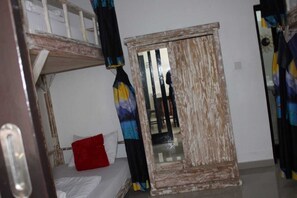 Shared Dormitory, Pool View