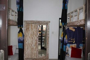 Shared Dormitory, Pool View