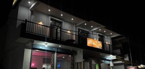 Exterior - Hotel Rest and Bite (Rajgarhi)