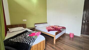Rollaway beds, free WiFi, bed sheets