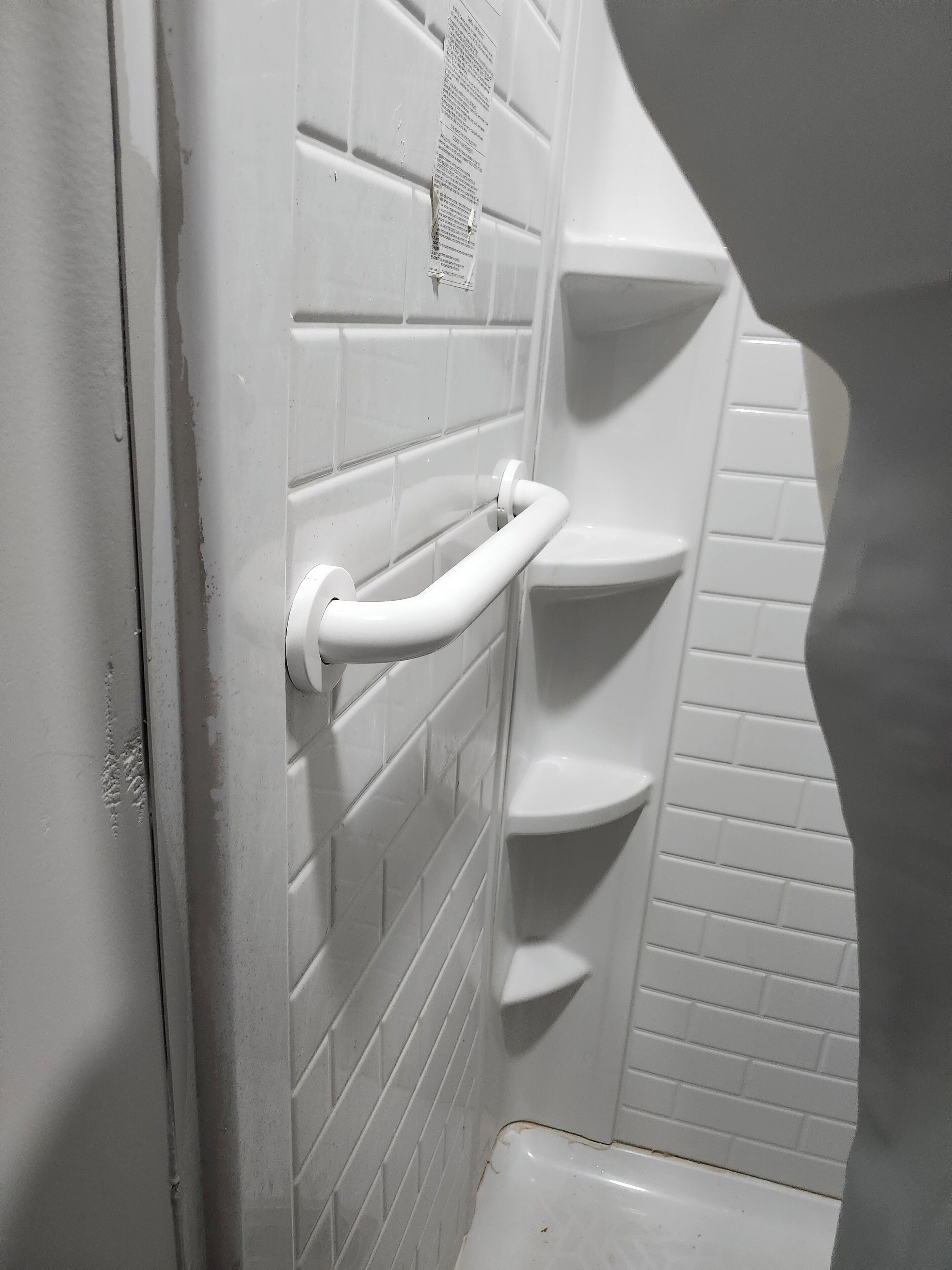 淋浴設備、提供毛巾、番梘、廁紙