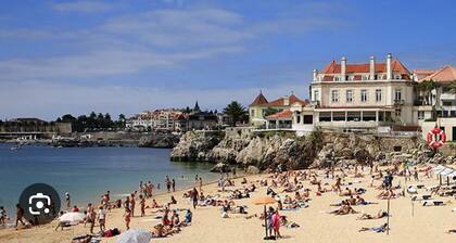 Sunny Cascais Apartment 5min stroll to the Beach Calm Surroundings