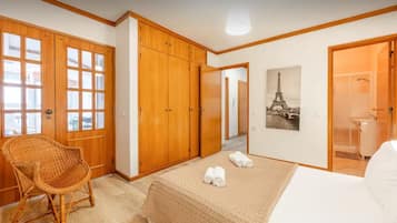 1 bedroom, iron/ironing board, travel crib, free WiFi