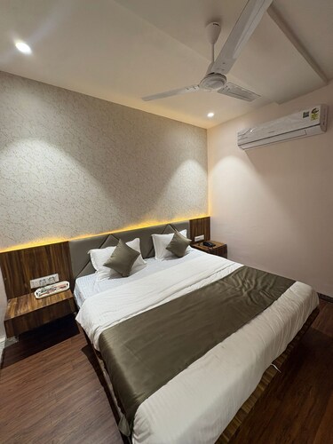 HOTEL SHYAM VILLA 
