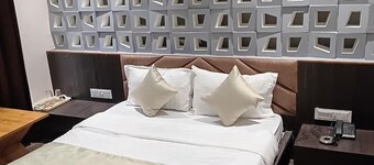 HOTEL SHYAM VILLA