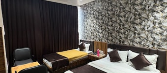 HOTEL SHYAM VILLA