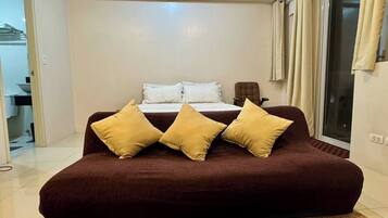 Condo, 1 Bedroom, Accessible, Smoking | 1 bedroom