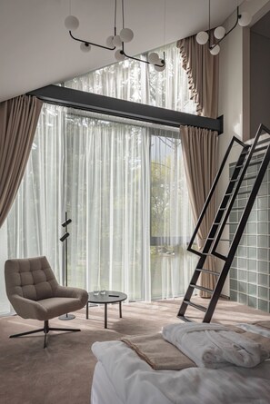 Deluxe Apartment, Garden View | Desk, laptop workspace, iron/ironing board, free WiFi