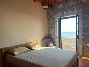 2 soveværelser, strygejern/strygebræt, weekendseng, gratis Wi-Fi