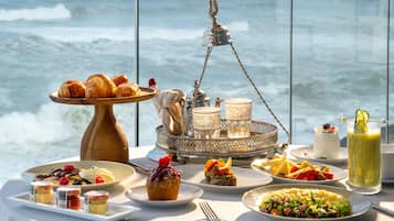 Presidentiële suite, uitzicht op oceaan | Kamervoorziening