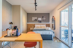 Laptop workspace, free WiFi - Nico Vila Mariana (São Paulo)