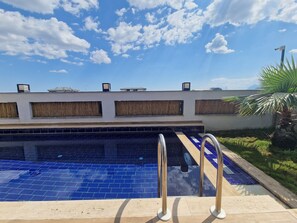 Piscina externa