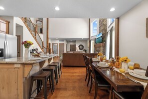 Dining - Deep Forest Lodge Community pool Game Room (Hollister)