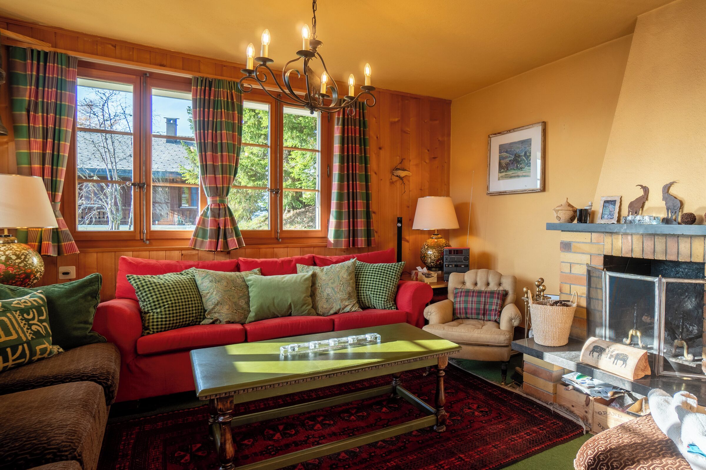 This Beautiful Chalet Is Located At The Top Of The Lime Road In Gryon, And As A Result, Enjoys Stunn - Gryon
