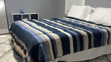 3 bedrooms, iron/ironing board, free WiFi, bed sheets