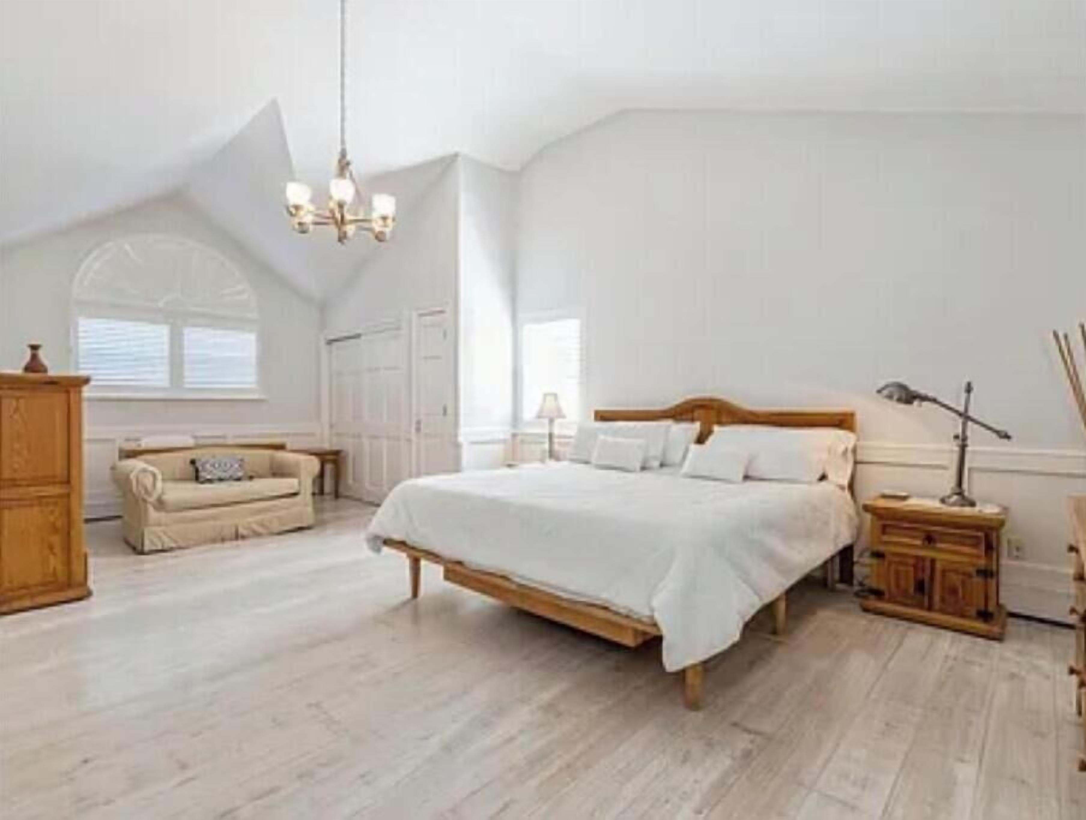 5 bedrooms, internet