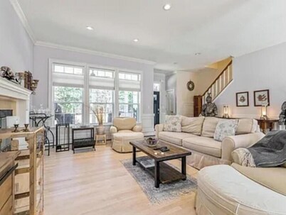 Cozy 5 Bedroom With Wi-fi And Air Condition