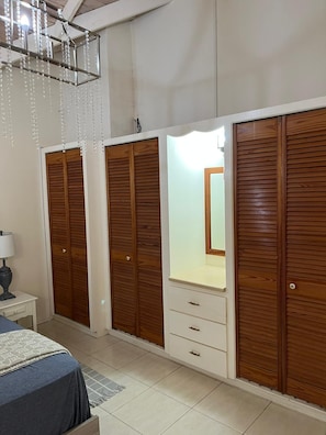 1 bedroom, internet