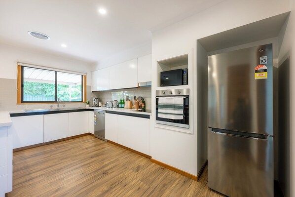 Microwave, oven, stovetop, dishwasher