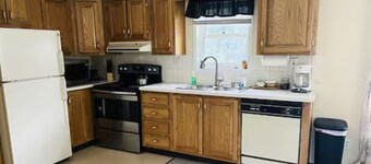 Woodview Retreat 2-bedroom apartment Unit #1 Cooperstown with Pool