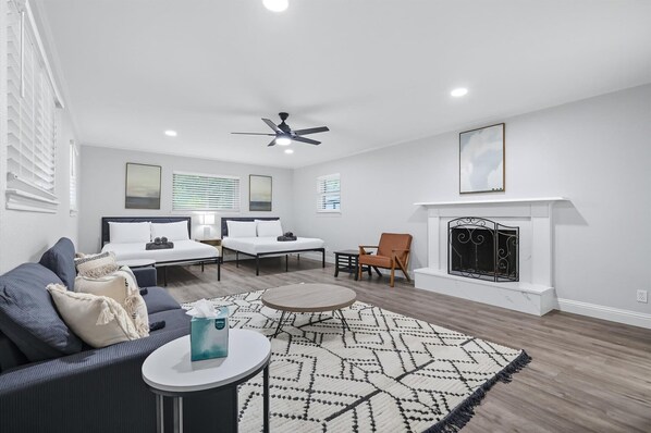 Televisio, työhuone