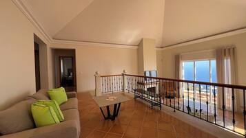 Seterika/papan seterika, Wi-fi percuma