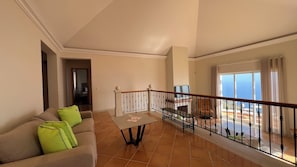 Tabla de planchar con plancha y wifi gratis