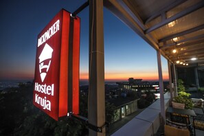 Exterior - Backpacker Hostel Kruje (Krujë)