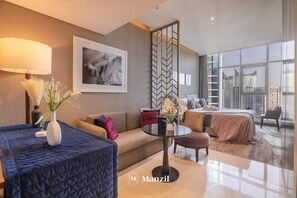 Room - Waterfront Studio in Business Bay nr Burj Khalifa (Dubai)
