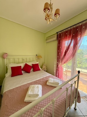 3 Schlafzimmer, Bügeleisen/Bügelbrett, Internetzugang, Bettwäsche